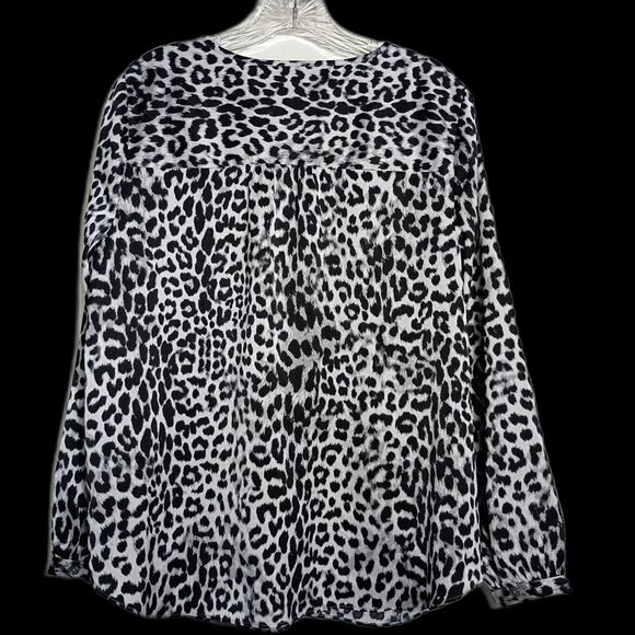 J. Jill Wearever Collection Satin Leopard Print Button Up Blouse MP Mob Wife - Picture 2 of 7